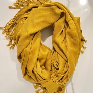 Yellow/Gold Pashmina Like Scarf